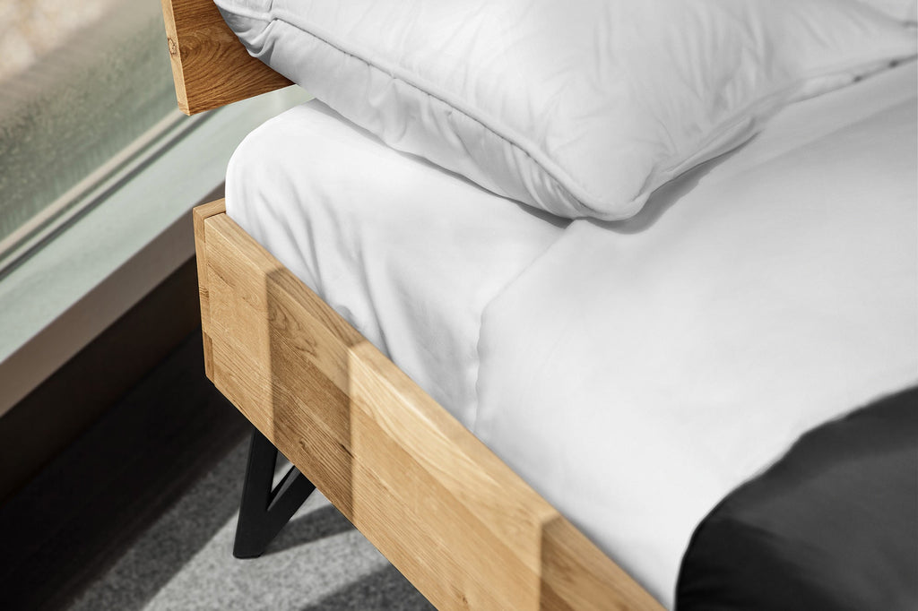 Bett GENT Eiche massiv mit Holzkopfteil - Empinio24 - 90x200 - 