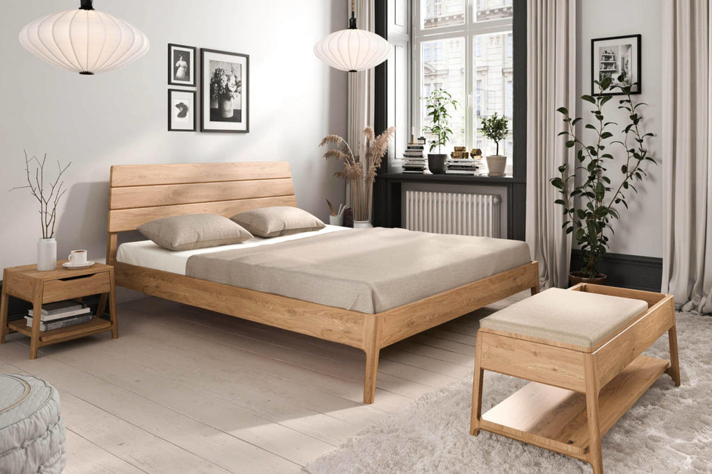 Bett TRONDHEIM Eiche massiv mit Holzkopfteil - Empinio24 - 140x200 - 
